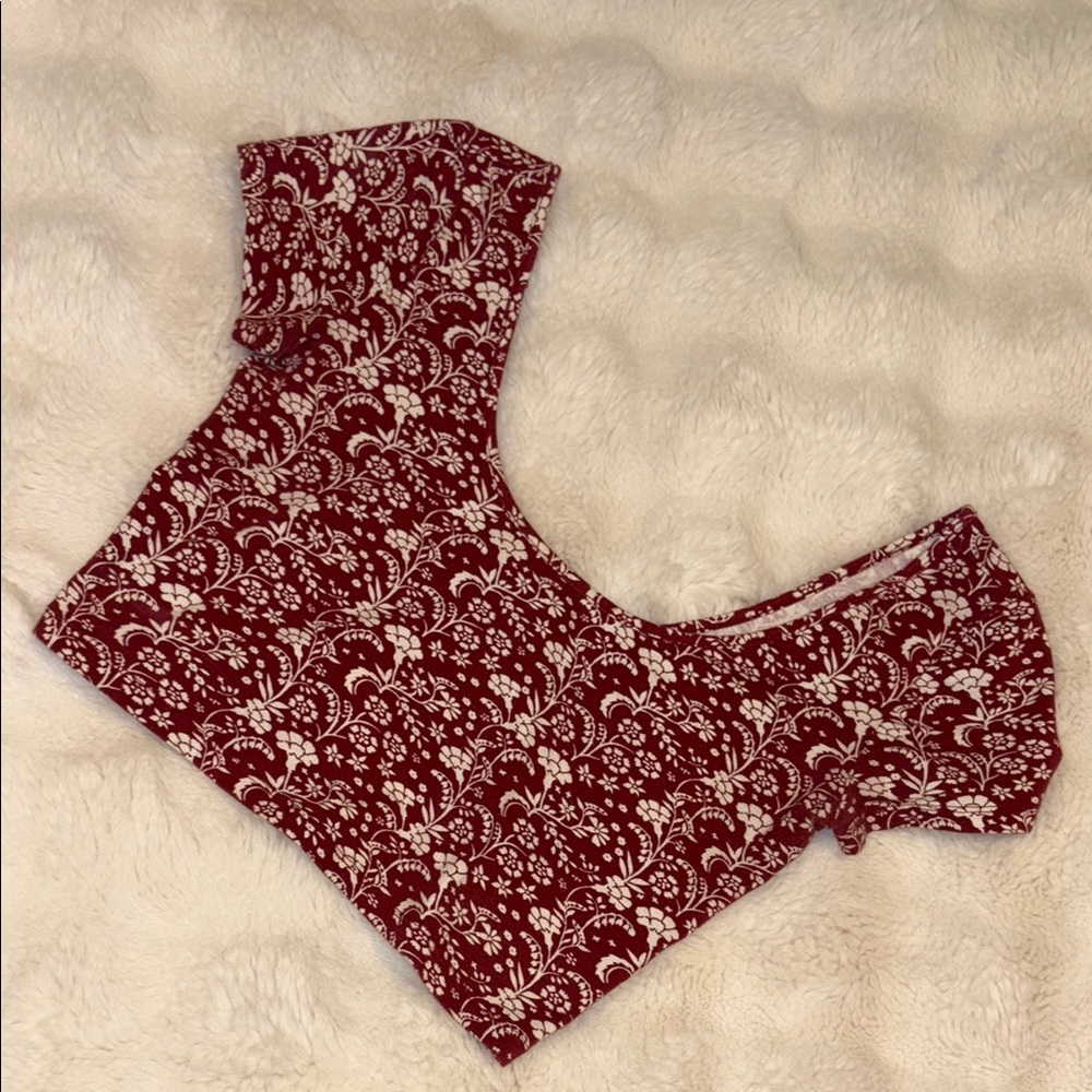 Forever 21 Burgundy and White Floral Crop Top